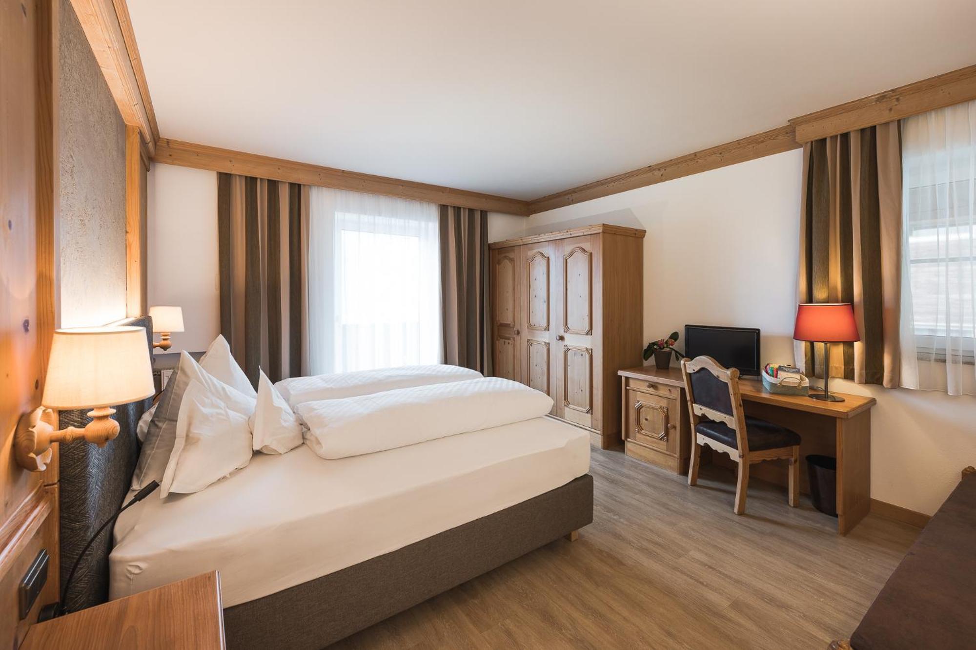 Hotel Alpenhof Tirolo Dış mekan fotoğraf